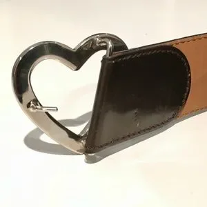 Moschino | Accessories | Beautiful Moschino Heart Belt Never  display picture 3